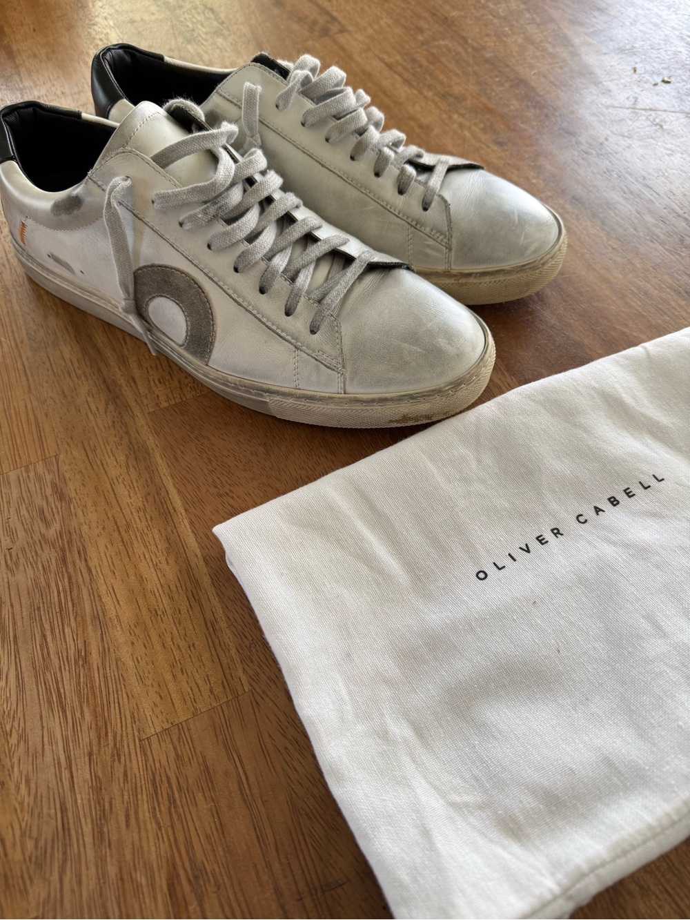 Oliver Cabell Men’s Low-Top Sneakers in Light Gray with Taupe Accent